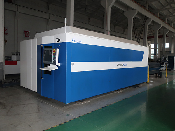 1000 וואט לייזר חותך 8mm צלחת MS, 6mm סיבים ss לייזר חיתוך מכונת מחיר