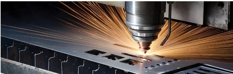 היצרנים הטובים ביותר מחיר זול CNC מכונת חיתוך לייזר