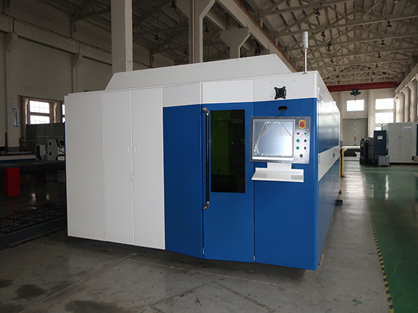 כיסוי מצופה משטחי מתכת CNC מתכת סיבי לייזר צינור צינור מכונת חיתוך מחיר