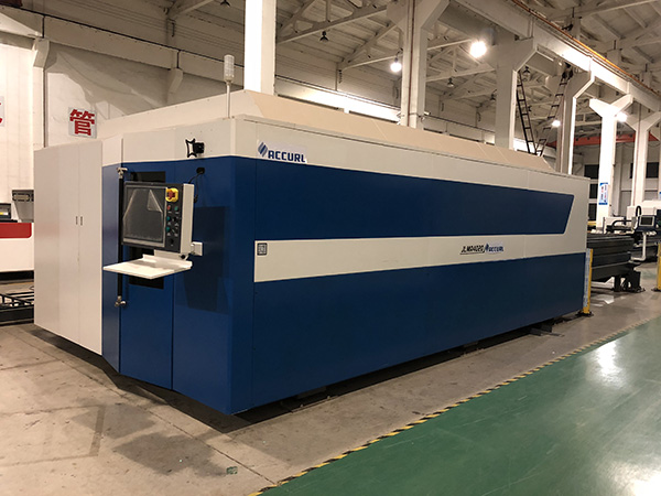 מלא פאלט סגור מחלף סיב לייזר צינור גיליון מתכת מכונת חיתוך