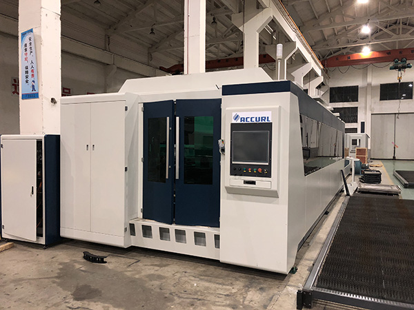 מחיר נמוך לייזר מכונת חיתוך 1000w עם שליטה אלחוטית WiFi